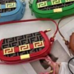 Profile photo of Lola